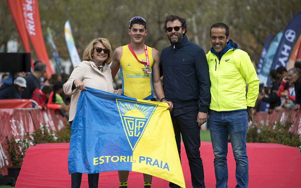João Ferreira e Ana Filipa Santos triunfam na segunda edição do Setúbal Triathlon